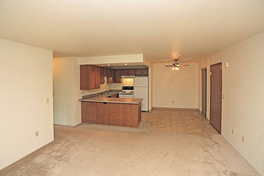 Courtyard Apartments