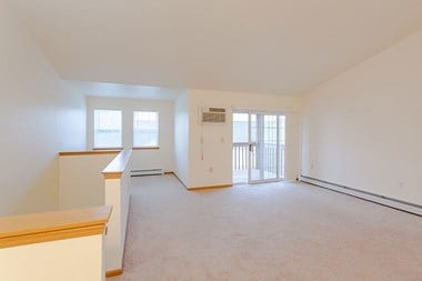 877 Arthur Drive 1-2 Beds Apartment for Rent - Photo Gallery 2