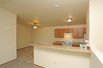 6832 Streblow Dr 2 Beds Apartment for Rent - Photo Gallery 3