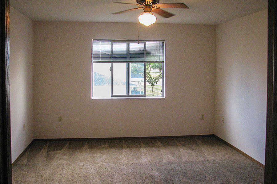 CLOVER MEADOWS MANITOWOC Apartments photo