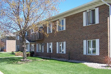 444 SOUTH LINCOLN ST 1-2 Beds Apartment for Rent