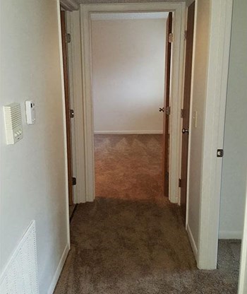 2156 Harshman Rd 2-3 Beds Apartment for Rent - Photo Gallery 6