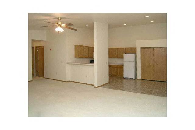 TRAILS END Apartments