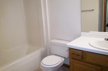 2927 Kensington Ln 1-2 Beds Apartment for Rent - Photo Gallery 12