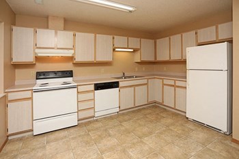 7405 W. Stoney Creek St. 2-3 Beds Apartment for Rent - Photo Gallery 6