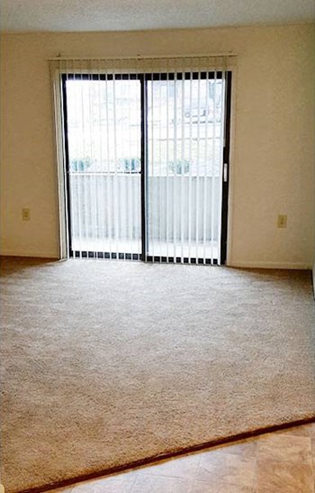 2156 Harshman Rd 2-3 Beds Apartment for Rent - Photo Gallery 3