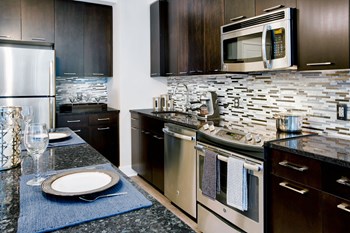 44 Maryland Avenue Studio-2 Beds Apartment for Rent - Photo Gallery 5