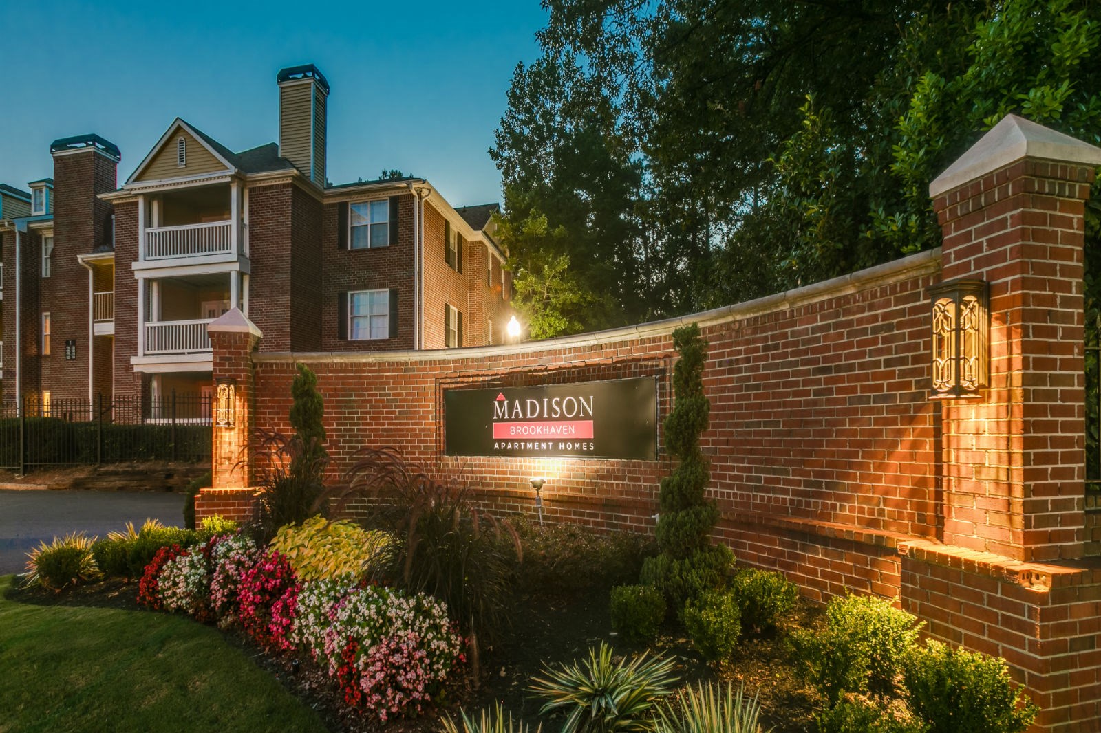 Madison Brookhaven Apartments, 3078 Clairmont Road, Atlanta, GA RENTCafé