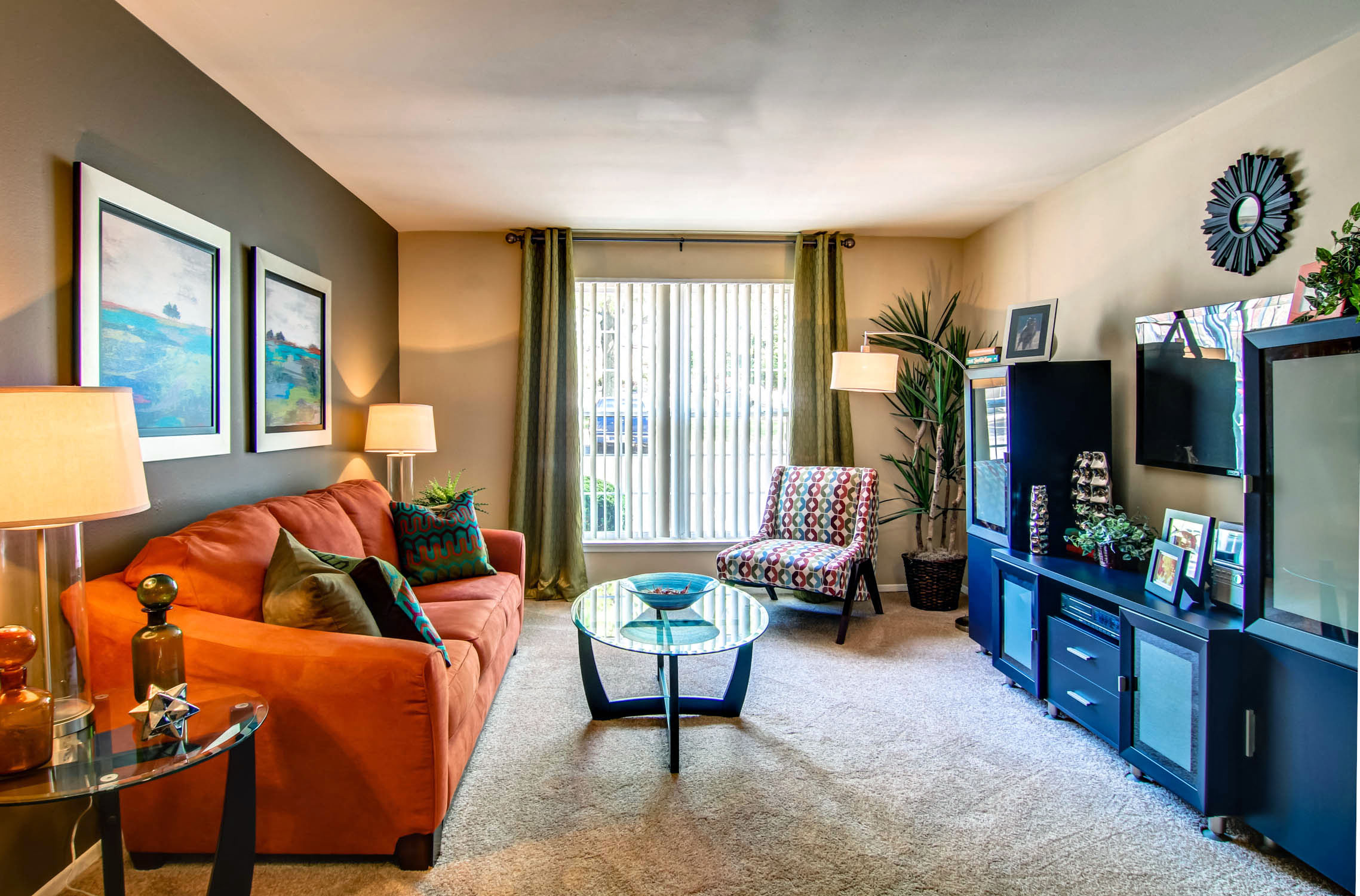 Living Room at Madison Rockwood, Missouri, 63011