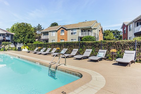 390 Brittany Ct 2 Beds Apartment for Rent