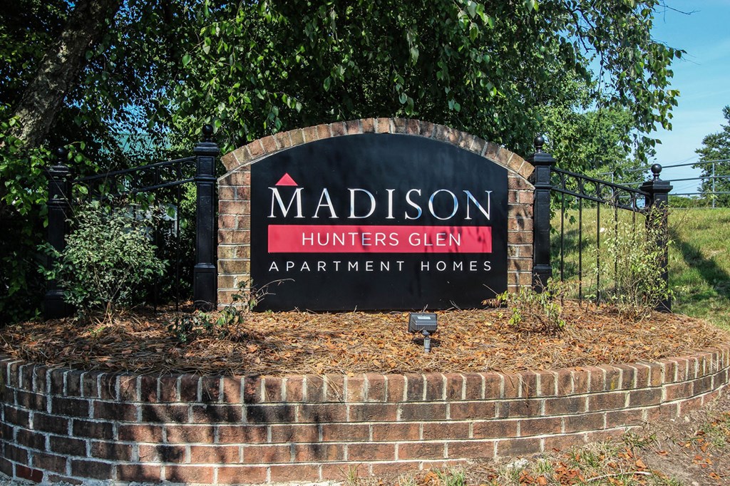Property signage at Madison Hunters Glen, North Carolina