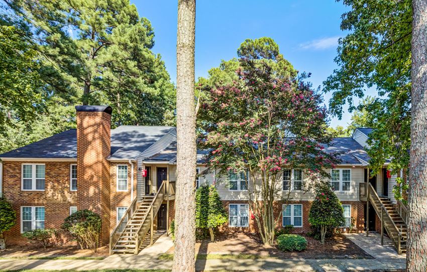 Exterior View Exterior View at Madison Hunters Glen, North Carolina, 27606 - Photo Gallery