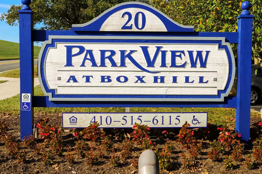 a sign for park view at brook hill