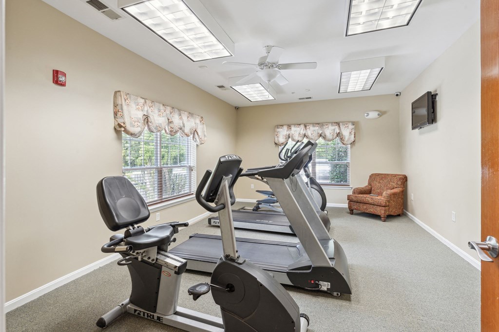 Cambridge Commons fitness room