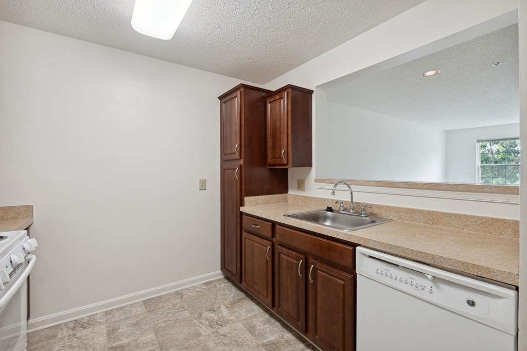 Park View at Laurel 2 Kitchen