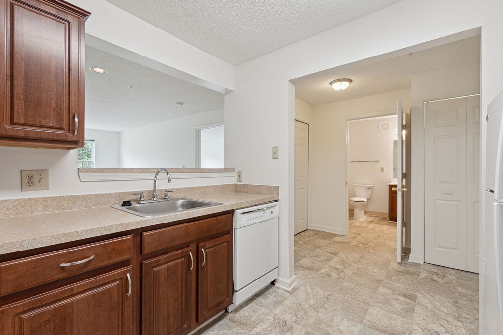 Park View at Laurel apartment community for seniors offers spacious floor plans with fully equipped kitchens.