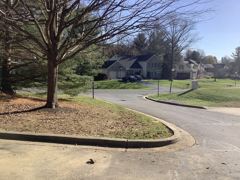 Naples Manor, Silver Spring