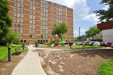 1330 7th Street Apartments