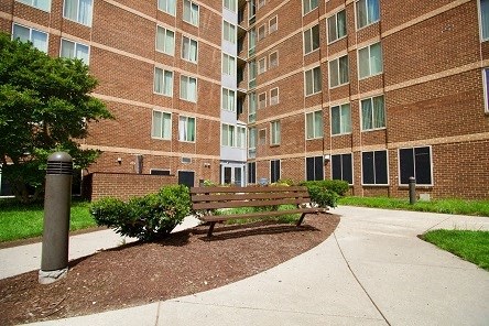 1330 7th Street Apartments