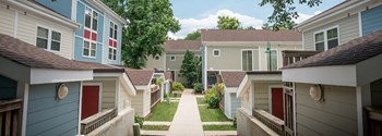 1701 Torrey Pines Ct 2-4 Beds Apartment, Townhouse, Affordable, Family Communities for Rent - Photo Gallery 4