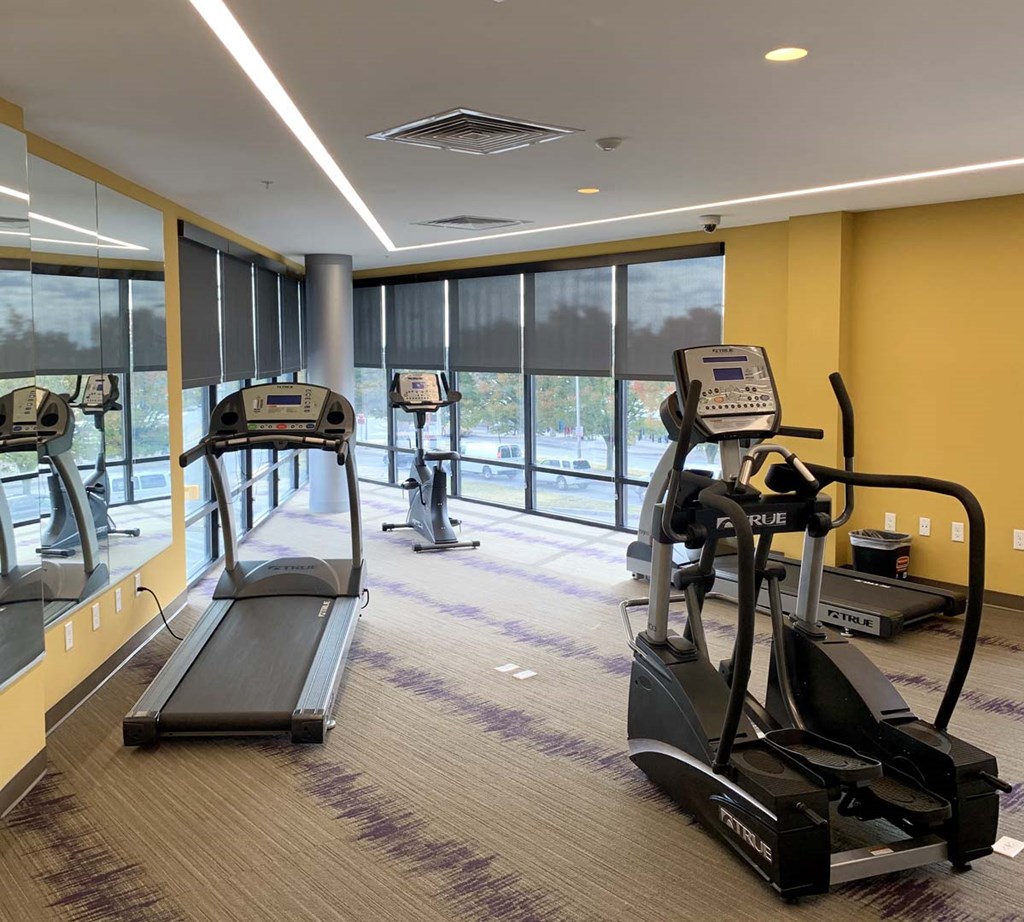 Fitness center at Metro Heights apartment community in Baltimore.