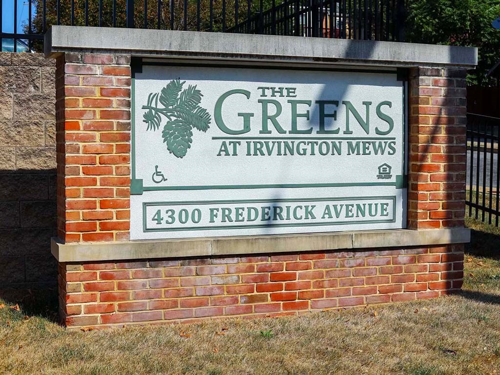 Greens at Irvington Mews