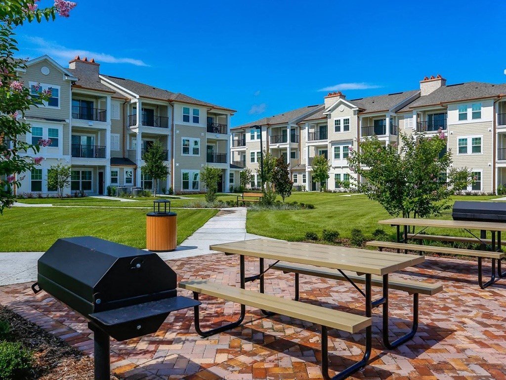 Oasis At Shingle Creek
