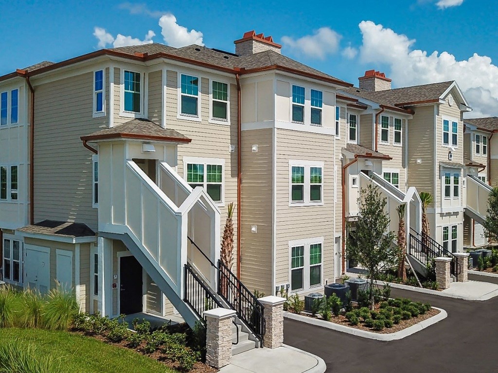 Oasis At Shingle Creek