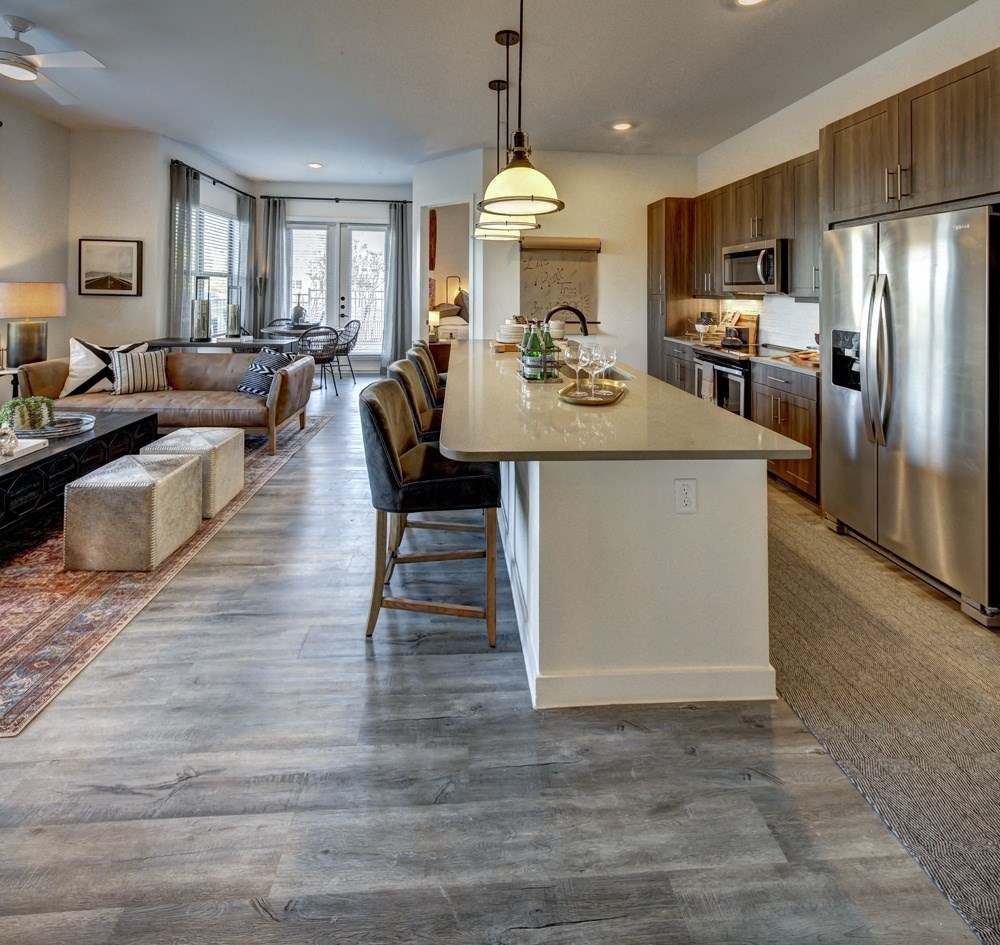 Fitted Kitchen With Island Dining at The Alden at Cedar Park, Cedar Park, TX