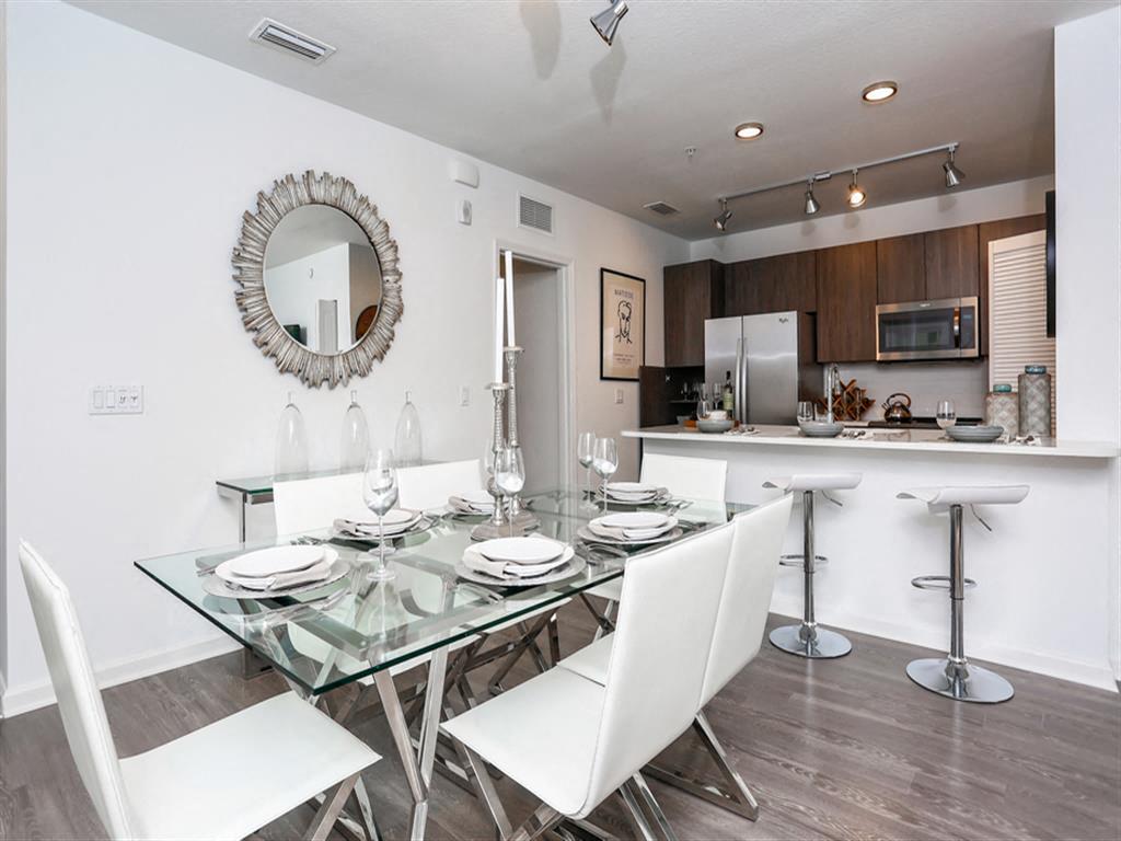 Oasis At Shingle Creek