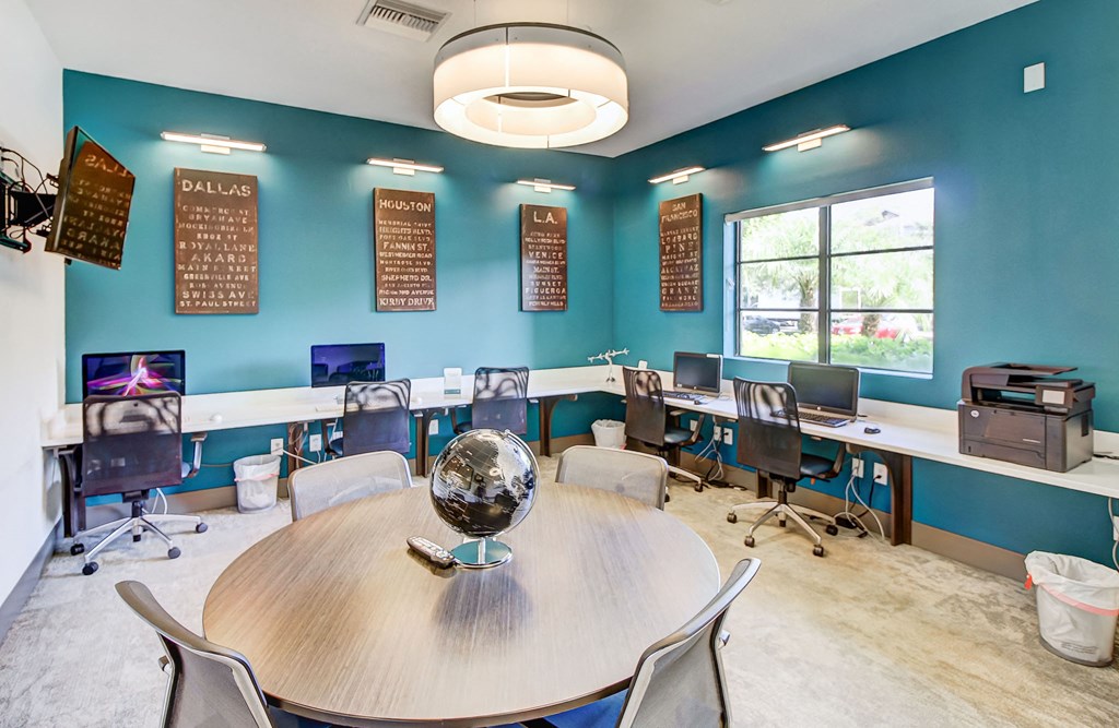 Resident Business Center With Computer And Printer at The Preserve at Westchase, Florida, 33626