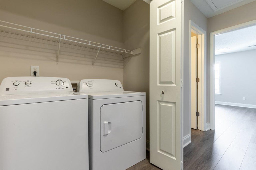 Indigo Apartments Laundry Closet