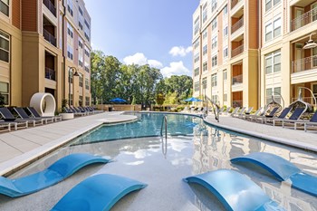 Swimming Pool And Sundeck at LaVie SouthPark, Charlotte, 28209 - Photo Gallery 8