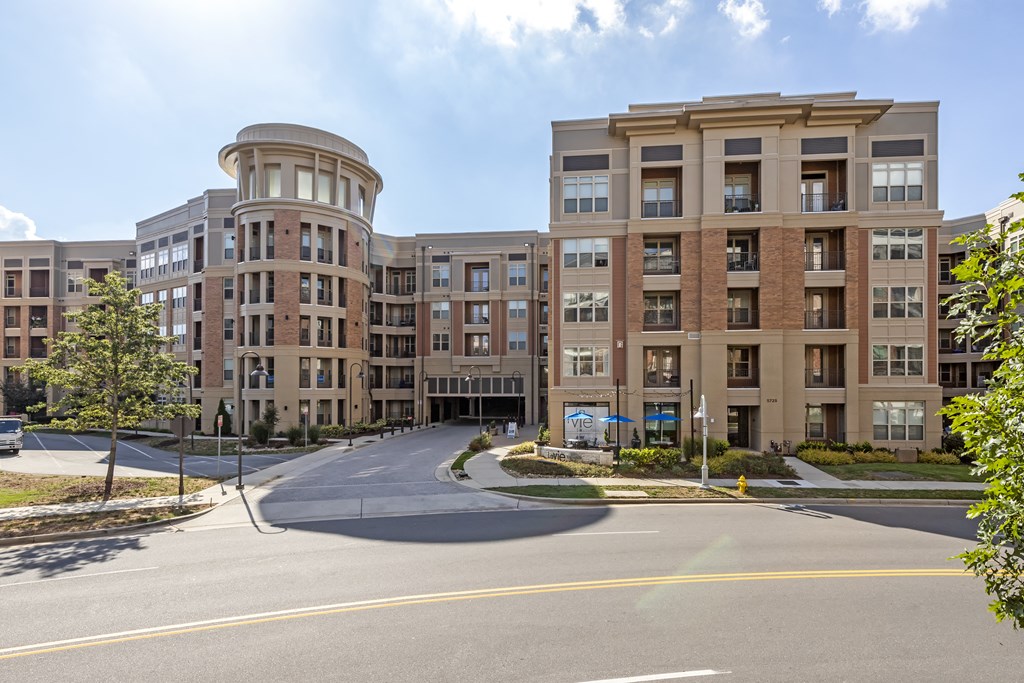 Property Exterior at LaVie SouthPark, Charlotte, NC, 28209
