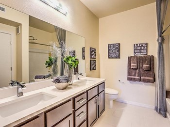 Luxurious Bathroom at Lyric Apartments, Las Vegas, NV - Photo Gallery 12