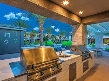 Community Grilling Station at Lyric Apartments, Nevada - Photo Gallery 19