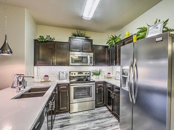 Fully Equipped Kitchen Property Image