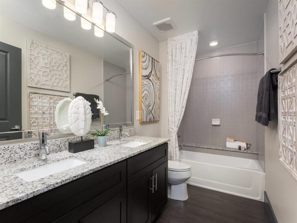 Large Tub In Bathroom at Montane, Parker, 80134