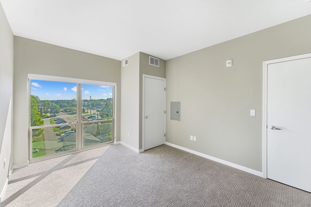 Carpeted Living Room at Shakopee Flats, Minnesota