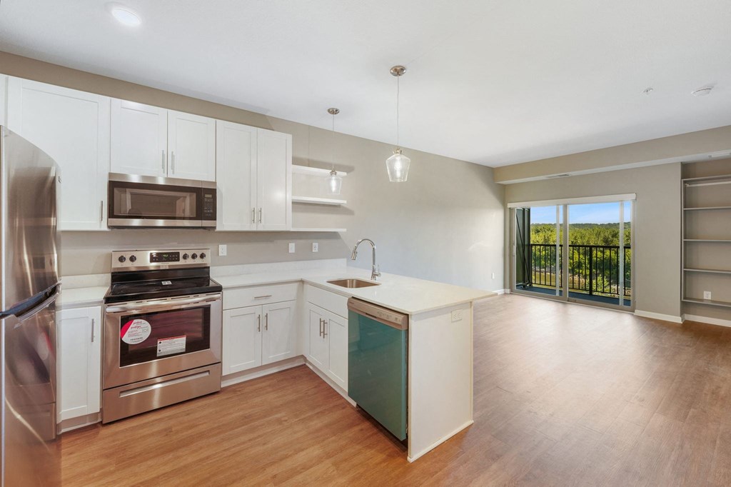 Granite Countertop Kitchen at Shakopee Flats, Minnesota, 55379