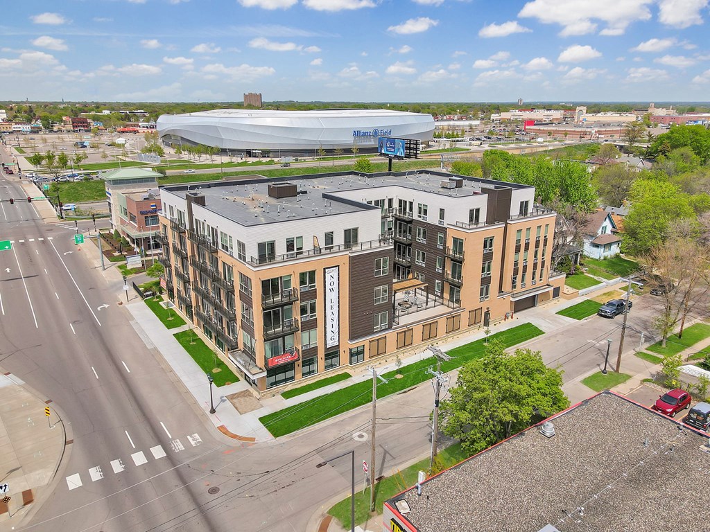 Liffey on Snelling | High End Apartments in St. Paul, MN