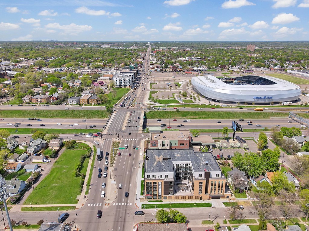 Liffey on Snelling | High End Apartments in St. Paul, MN