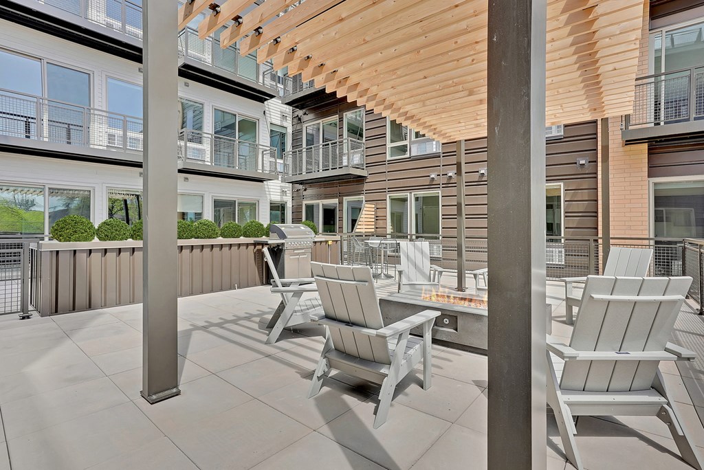 Liffey on Snelling | High End Apartments in St. Paul, MN