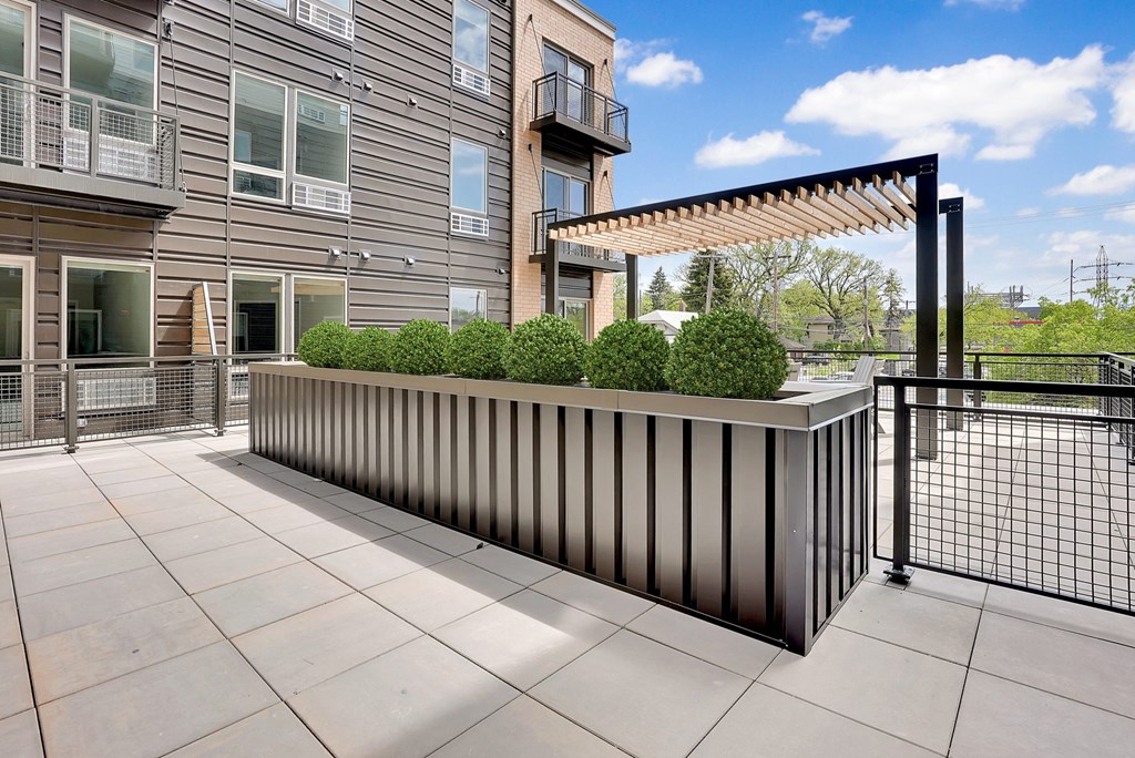 Liffey on Snelling | High End Apartments in St. Paul, MN