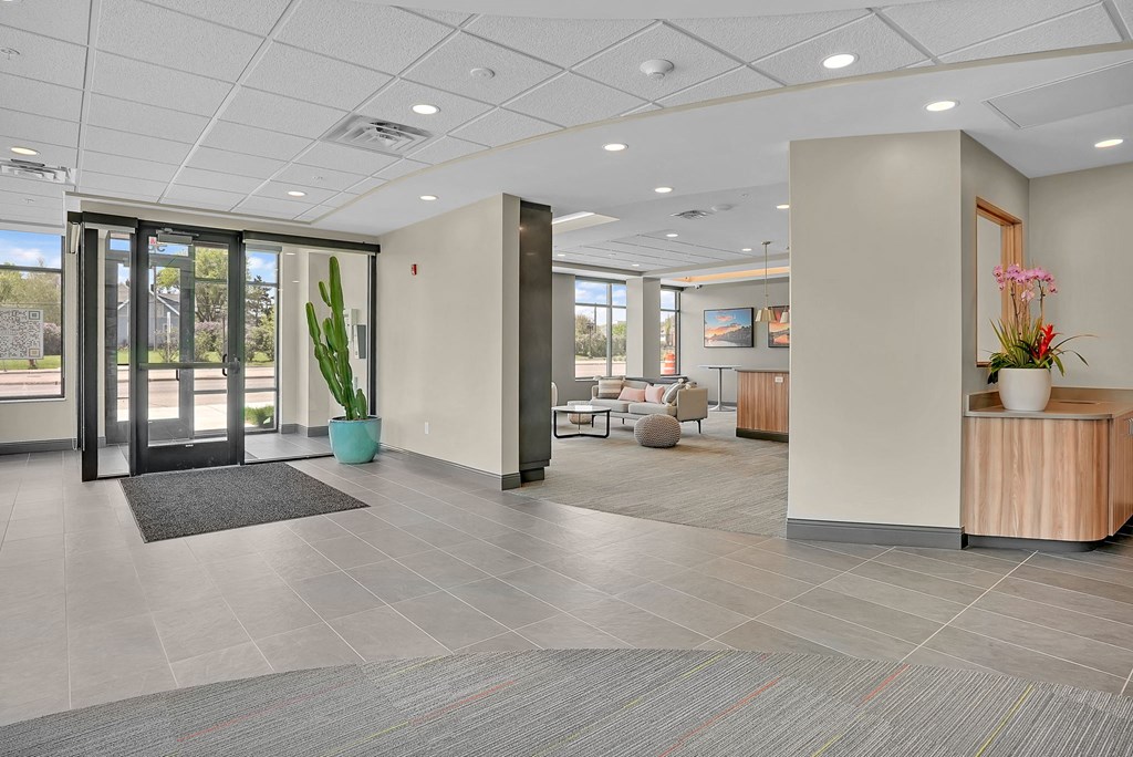 Liffey on Snelling | High End Apartments in St. Paul, MN Liffey on Snelling | High End Apartments in St. Paul, MN