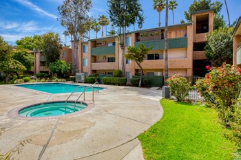 Pool area - Photo Gallery 4
