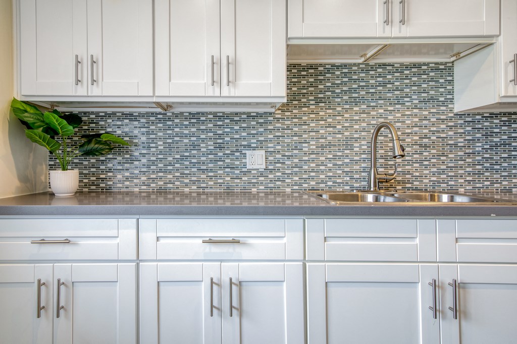 modern kitchen cabinets