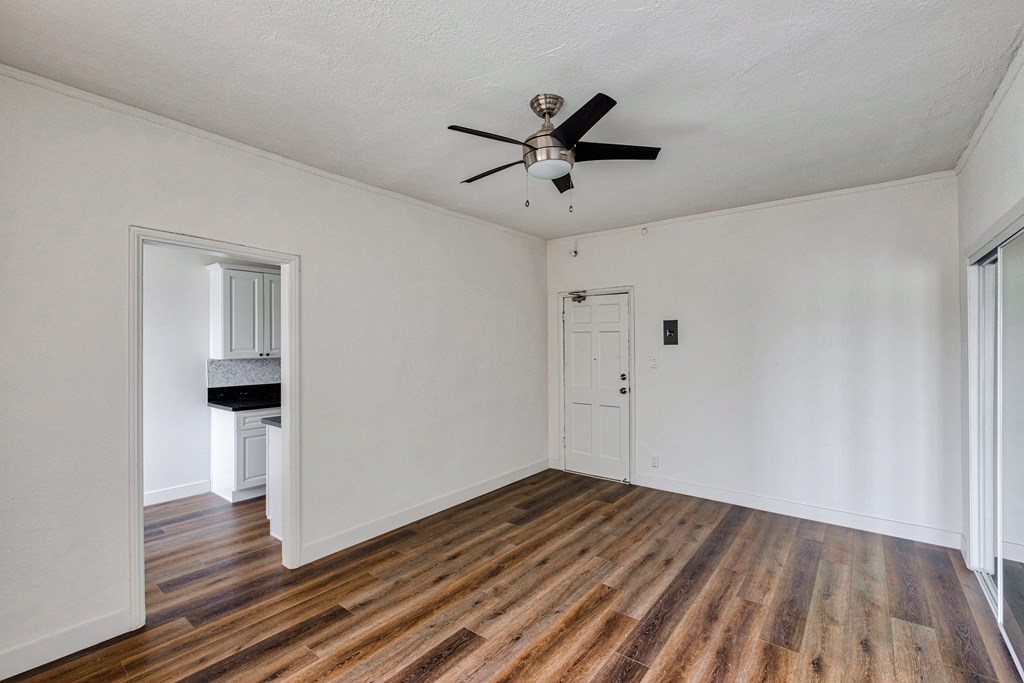 view of floor and unit layout