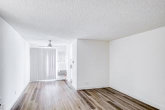 414-444 S. Ardmore Ave. Studio-2 Beds Apartment for Rent - Photo Gallery 5