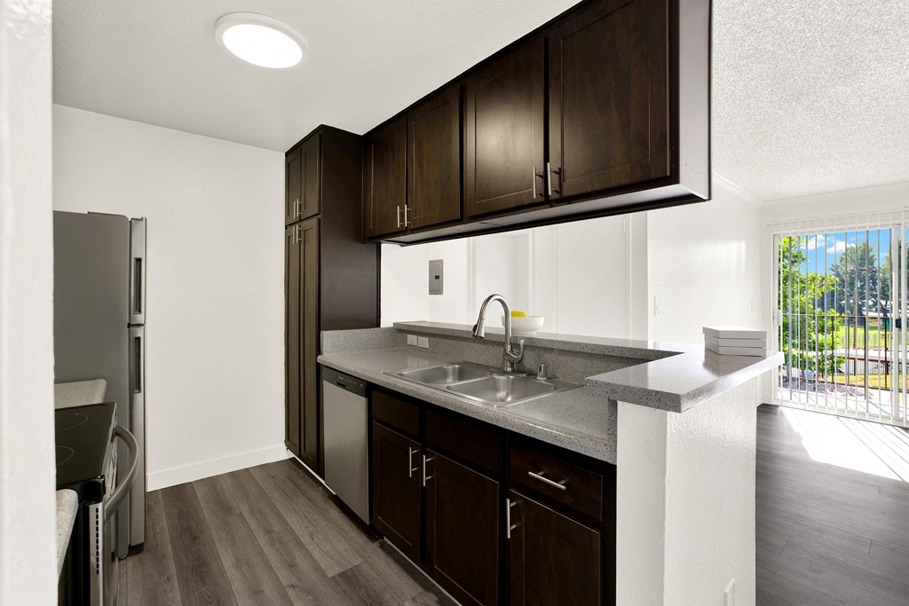 Kitchen at Monterra Ridge Apartments, Canyon Country